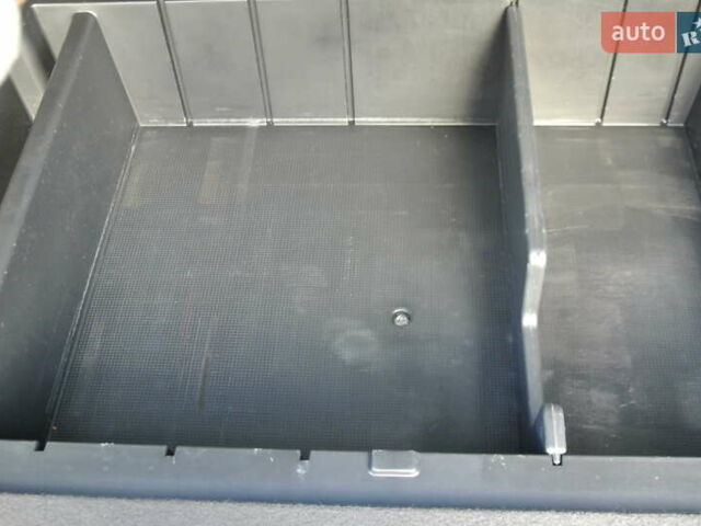 Хендай Санта Фе 2012 в Черновцах на Automoto.ua Черный Хендай Санта Фе, объемом двигателя 2.2 л и пробегом 193 тыс. км за 14900 $, фото 23 на Automoto.ua