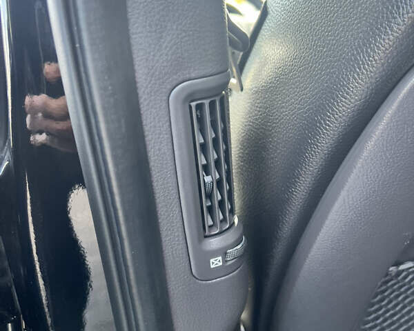 Хендай Санта Фе 2012 в Днепре (Днепропетровске) на Automoto.ua Черный Хендай Санта Фе, объемом двигателя 2.2 л и пробегом 211 тыс. км за 13799 $, фото 15 на Automoto.ua