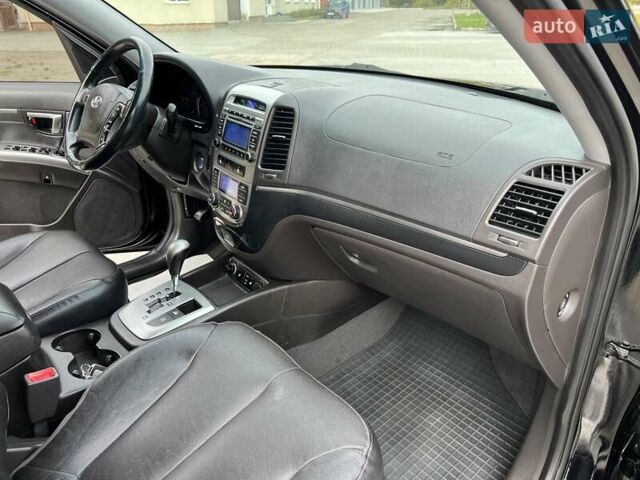 Хендай Санта Фе 2012 в Радивилове на Automoto.ua Черный Хендай Санта Фе, объемом двигателя 2.2 л и пробегом 189 тыс. км за 15200 $, фото 86 на Automoto.ua