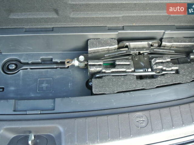 Хендай Санта Фе 2012 в Черновцах на Automoto.ua Черный Хендай Санта Фе, объемом двигателя 2.2 л и пробегом 193 тыс. км за 14900 $, фото 22 на Automoto.ua