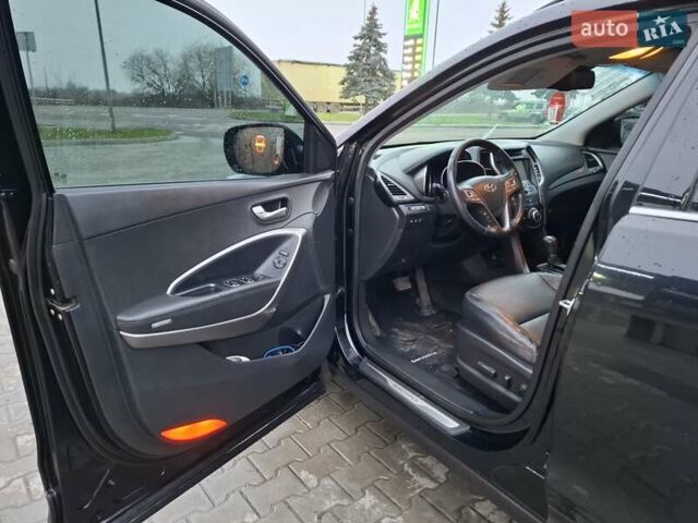 Черный Хендай Санта Фе, объемом двигателя 2.2 л и пробегом 204 тыс. км за 16600 $, фото 8 на Automoto.ua