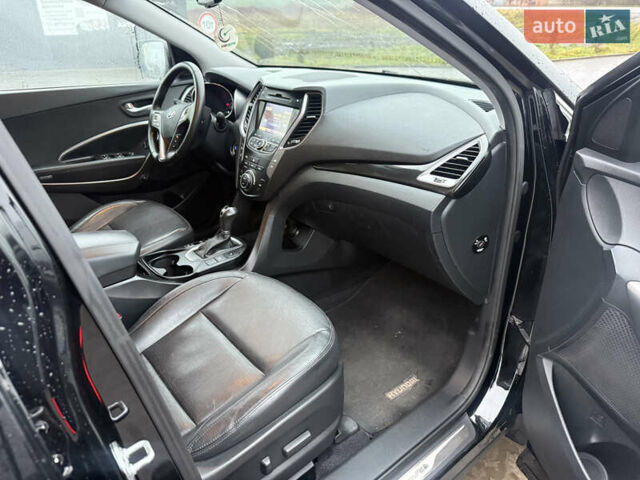 Черный Хендай Санта Фе, объемом двигателя 2.2 л и пробегом 152 тыс. км за 16500 $, фото 10 на Automoto.ua