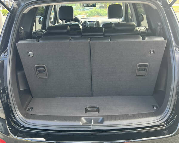 Хендай Санта Фе 2012 в Днепре (Днепропетровске) на Automoto.ua Черный Хендай Санта Фе, объемом двигателя 2.2 л и пробегом 211 тыс. км за 13799 $, фото 16 на Automoto.ua