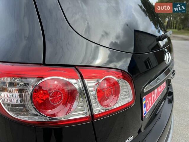 Черный Хендай Санта Фе, объемом двигателя 2.2 л и пробегом 190 тыс. км за 14300 $, фото 46 на Automoto.ua