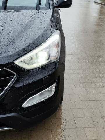 Хендай Санта Фе 2012 в Городок на Automoto.ua Черный Хендай Санта Фе, объемом двигателя 2.2 л и пробегом 165 тыс. км за 18000 $, фото 7 на Automoto.ua