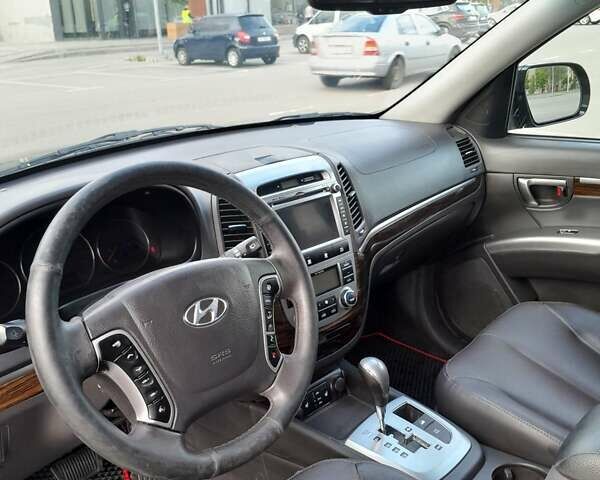 Хендай Санта Фе 2012 в Киеве на Automoto.ua Черный Хендай Санта Фе, объемом двигателя 2.2 л и пробегом 140 тыс. км за 13200 $, фото 21 на Automoto.ua