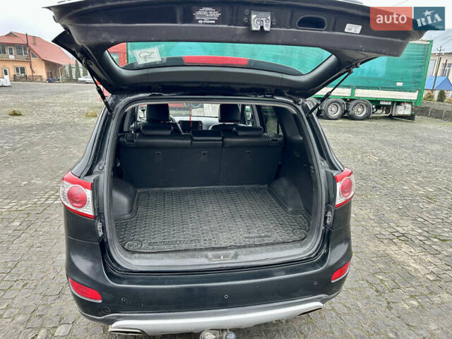 Черный Хендай Санта Фе, объемом двигателя 2.2 л и пробегом 310 тыс. км за 12900 $, фото 6 на Automoto.ua