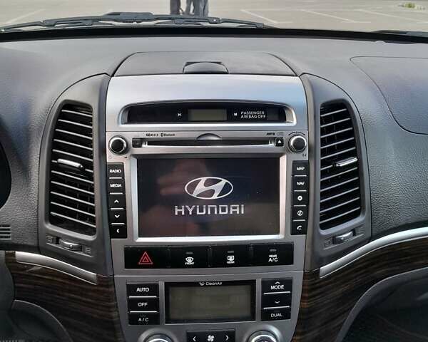 Хендай Санта Фе 2012 в Киеве на Automoto.ua Черный Хендай Санта Фе, объемом двигателя 2.2 л и пробегом 140 тыс. км за 13200 $, фото 16 на Automoto.ua