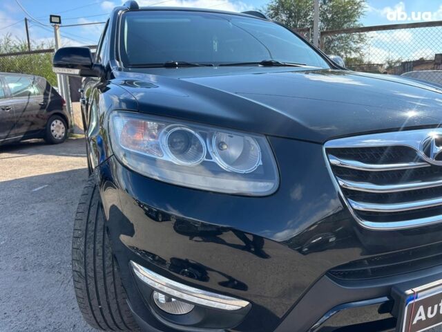 Чорний Хендай Санта Фе, об'ємом двигуна 2.2 л та пробігом 318 тис. км за 12990 $, фото 8 на Automoto.ua