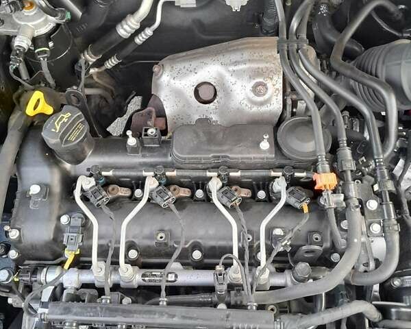 Хендай Санта Фе 2012 в Киеве на Automoto.ua Черный Хендай Санта Фе, объемом двигателя 2.2 л и пробегом 140 тыс. км за 13200 $, фото 40 на Automoto.ua