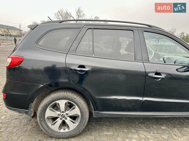 Черный Хендай Санта Фе, объемом двигателя 2.2 л и пробегом 310 тыс. км за 12900 $, фото 9 на Automoto.ua