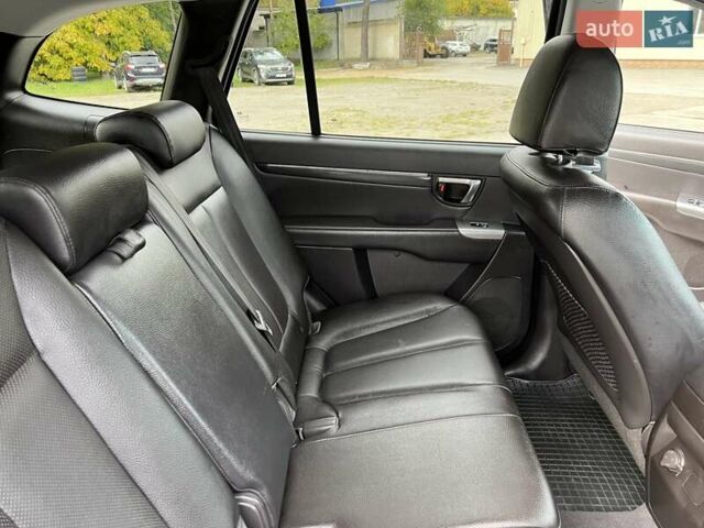 Хендай Санта Фе 2012 в Радивилове на Automoto.ua Черный Хендай Санта Фе, объемом двигателя 2.2 л и пробегом 189 тыс. км за 15200 $, фото 95 на Automoto.ua