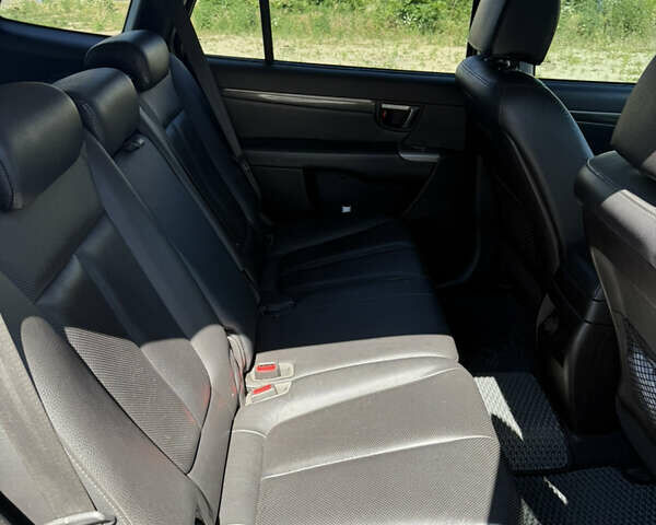 Хендай Санта Фе 2012 в Киеве на Automoto.ua Черный Хендай Санта Фе, объемом двигателя 2.2 л и пробегом 195 тыс. км за 14800 $, фото 19 на Automoto.ua