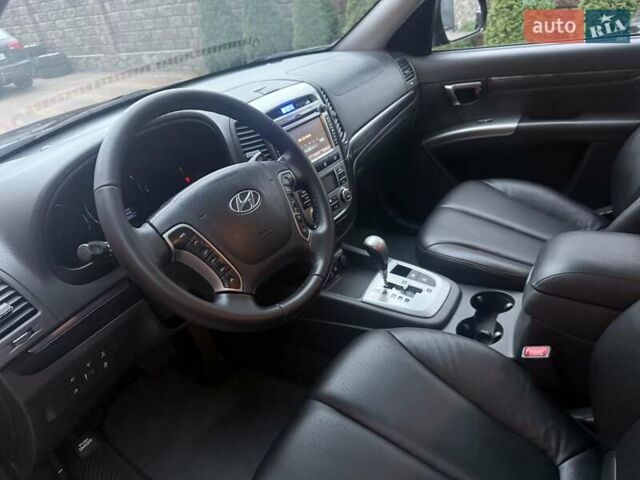 Хендай Санта Фе 2012 в Сарнах на Automoto.ua Черный Хендай Санта Фе, объемом двигателя 2.2 л и пробегом 198 тыс. км за 13900 $, фото 32 на Automoto.ua