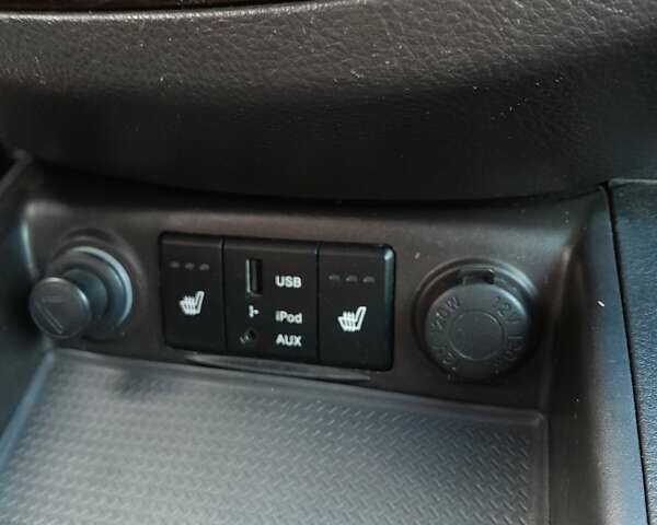 Хендай Санта Фе 2012 в Киеве на Automoto.ua Черный Хендай Санта Фе, объемом двигателя 2.2 л и пробегом 140 тыс. км за 13200 $, фото 18 на Automoto.ua