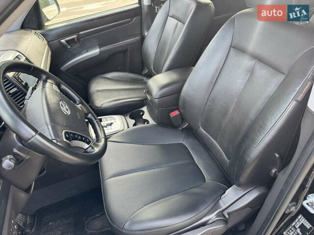 Чорний Хендай Санта Фе, об'ємом двигуна 2.2 л та пробігом 207 тис. км за 13800 $, фото 22 на Automoto.ua