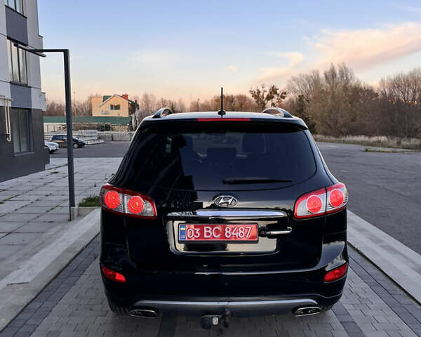 Черный Хендай Санта Фе, объемом двигателя 2.2 л и пробегом 163 тыс. км за 15800 $, фото 3 на Automoto.ua