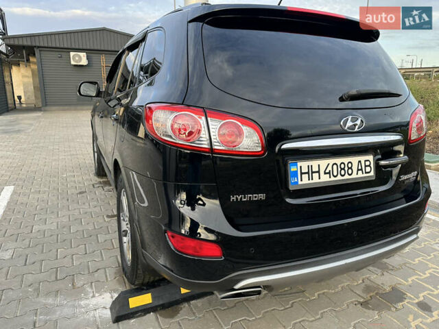 Черный Хендай Санта Фе, объемом двигателя 2.2 л и пробегом 320 тыс. км за 14500 $, фото 6 на Automoto.ua