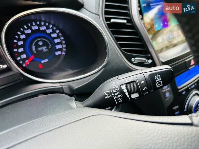 Черный Хендай Санта Фе, объемом двигателя 2.2 л и пробегом 137 тыс. км за 17800 $, фото 59 на Automoto.ua