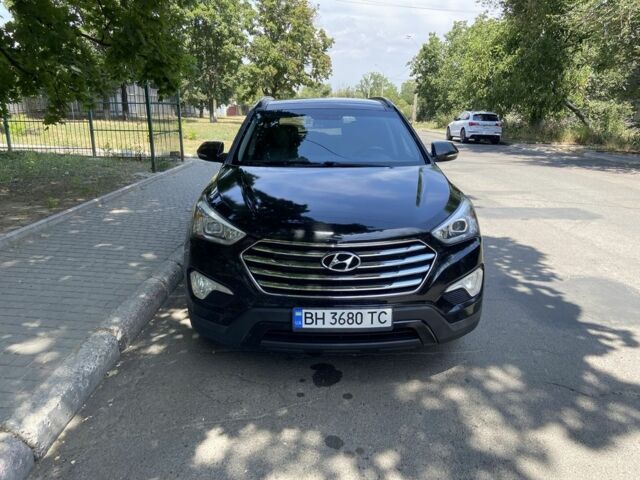 Черный Хендай Санта Фе, объемом двигателя 3.3 л и пробегом 240 тыс. км за 12800 $, фото 2 на Automoto.ua