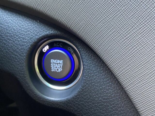 Черный Хендай Санта Фе, объемом двигателя 3.3 л и пробегом 240 тыс. км за 12800 $, фото 20 на Automoto.ua