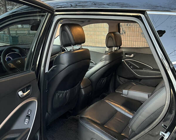 Чорний Хендай Санта Фе, об'ємом двигуна 2.36 л та пробігом 290 тис. км за 15500 $, фото 9 на Automoto.ua