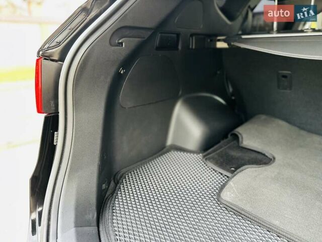 Черный Хендай Санта Фе, объемом двигателя 2.2 л и пробегом 137 тыс. км за 17800 $, фото 98 на Automoto.ua