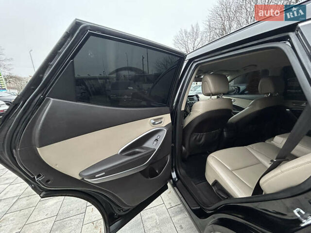 Черный Хендай Санта Фе, объемом двигателя 2.2 л и пробегом 190 тыс. км за 14900 $, фото 23 на Automoto.ua