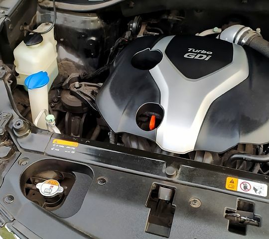 Хендай Санта Фе 2013 в Кривом Роге на Automoto.ua Черный Хендай Санта Фе, объемом двигателя 2 л и пробегом 141 тыс. км за 13100 $, фото 6 на Automoto.ua