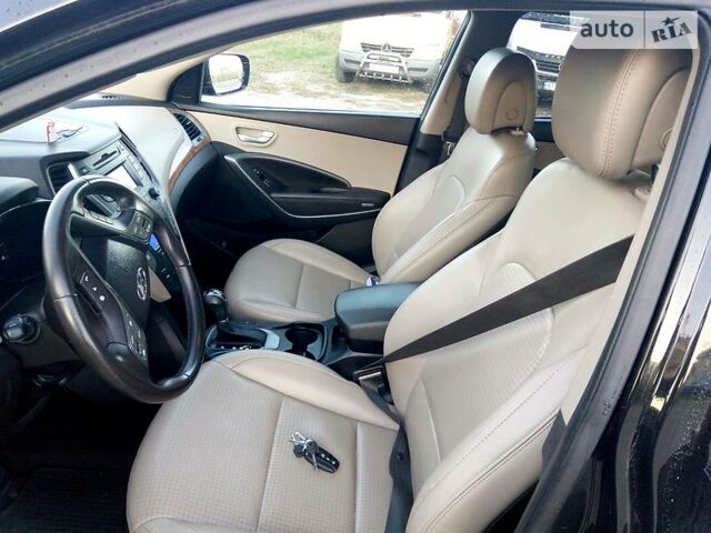 Черный Хендай Санта Фе, объемом двигателя 2.4 л и пробегом 136 тыс. км за 13750 $, фото 6 на Automoto.ua