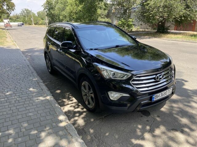 Черный Хендай Санта Фе, объемом двигателя 3.3 л и пробегом 240 тыс. км за 12800 $, фото 1 на Automoto.ua