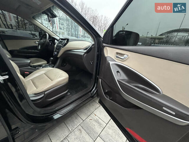 Черный Хендай Санта Фе, объемом двигателя 2.2 л и пробегом 190 тыс. км за 14900 $, фото 32 на Automoto.ua