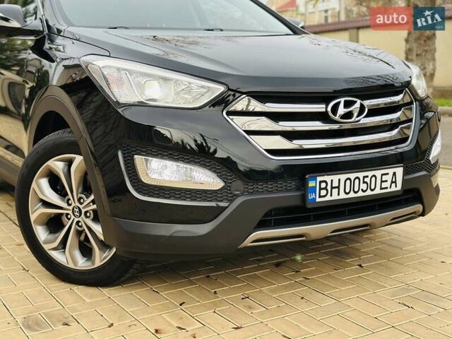 Черный Хендай Санта Фе, объемом двигателя 2.2 л и пробегом 137 тыс. км за 17800 $, фото 2 на Automoto.ua