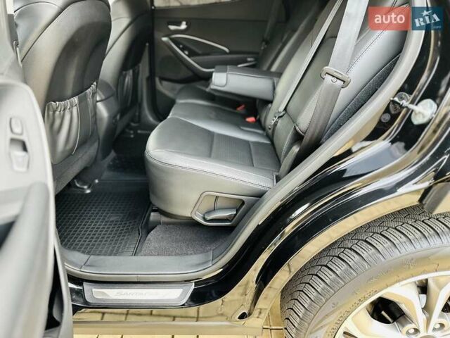 Черный Хендай Санта Фе, объемом двигателя 2.2 л и пробегом 137 тыс. км за 17800 $, фото 76 на Automoto.ua