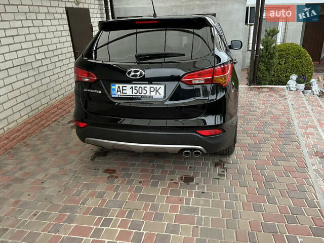 Черный Хендай Санта Фе, объемом двигателя 2.36 л и пробегом 166 тыс. км за 15000 $, фото 4 на Automoto.ua