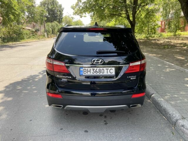 Черный Хендай Санта Фе, объемом двигателя 3.3 л и пробегом 240 тыс. км за 12800 $, фото 6 на Automoto.ua