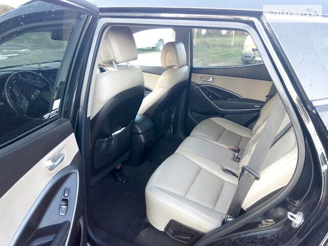 Черный Хендай Санта Фе, объемом двигателя 2.4 л и пробегом 136 тыс. км за 13750 $, фото 7 на Automoto.ua