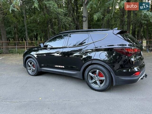 Черный Хендай Санта Фе, объемом двигателя 2.4 л и пробегом 158 тыс. км за 14500 $, фото 7 на Automoto.ua