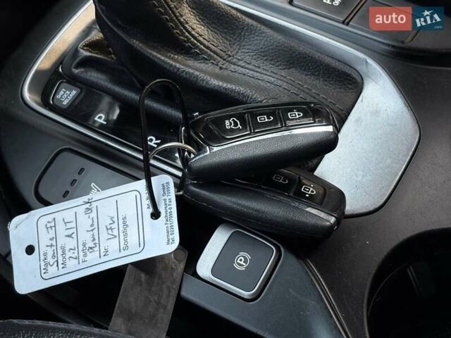 Чорний Хендай Санта Фе, об'ємом двигуна 2.2 л та пробігом 230 тис. км за 16750 $, фото 12 на Automoto.ua