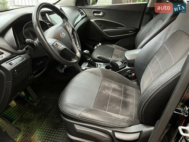 Черный Хендай Санта Фе, объемом двигателя 2.36 л и пробегом 166 тыс. км за 15000 $, фото 12 на Automoto.ua