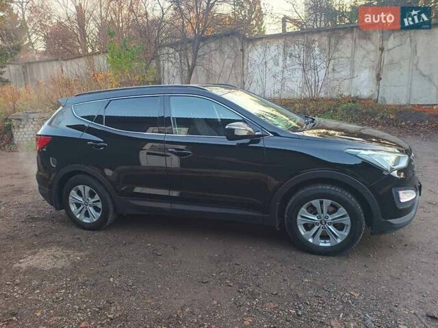 Черный Хендай Санта Фе, объемом двигателя 2.36 л и пробегом 223 тыс. км за 14800 $, фото 11 на Automoto.ua