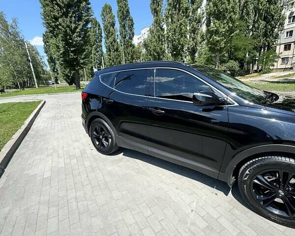 Чорний Хендай Санта Фе, об'ємом двигуна 2.2 л та пробігом 185 тис. км за 17500 $, фото 16 на Automoto.ua