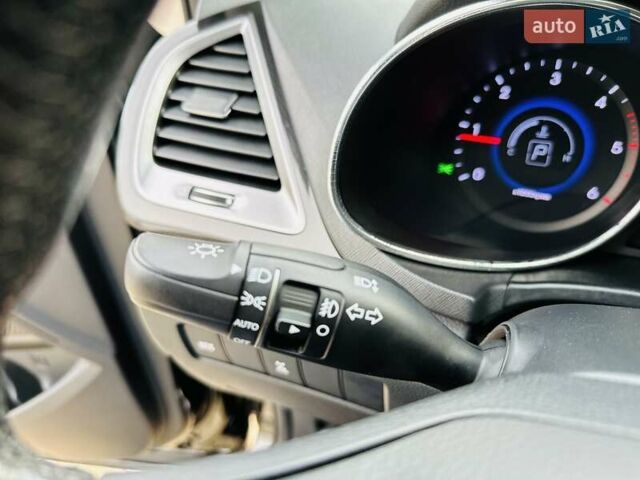 Черный Хендай Санта Фе, объемом двигателя 2.2 л и пробегом 137 тыс. км за 17800 $, фото 58 на Automoto.ua