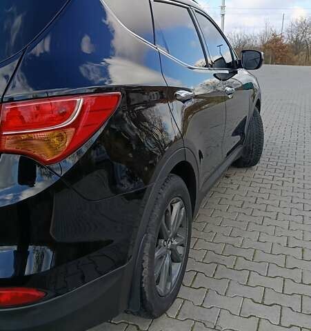 Черный Хендай Санта Фе, объемом двигателя 1.99 л и пробегом 182 тыс. км за 17499 $, фото 7 на Automoto.ua