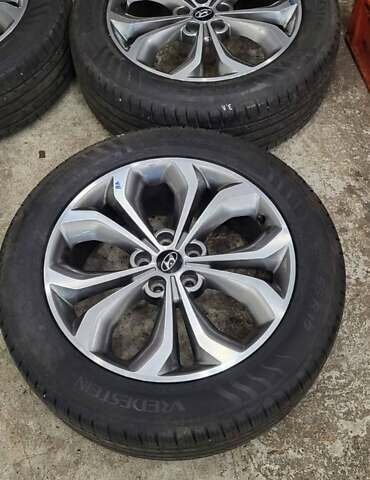 Хендай Санта Фе 2013 в Одессе на Automoto.ua Черный Хендай Санта Фе, объемом двигателя 2.4 л и пробегом 170 тыс. км за 15000 $, фото 4 на Automoto.ua