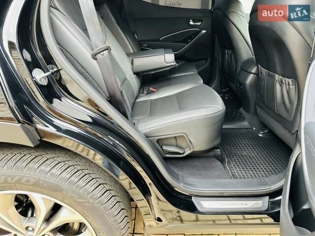 Черный Хендай Санта Фе, объемом двигателя 2.2 л и пробегом 137 тыс. км за 17800 $, фото 74 на Automoto.ua