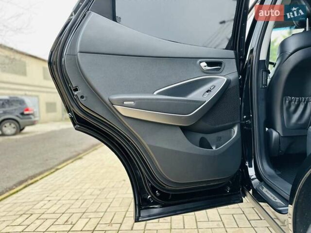 Черный Хендай Санта Фе, объемом двигателя 2.2 л и пробегом 137 тыс. км за 17800 $, фото 78 на Automoto.ua