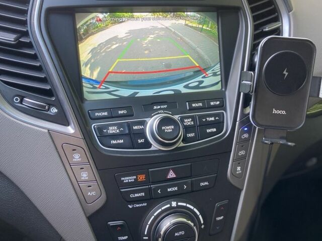 Черный Хендай Санта Фе, объемом двигателя 3.3 л и пробегом 240 тыс. км за 12800 $, фото 14 на Automoto.ua