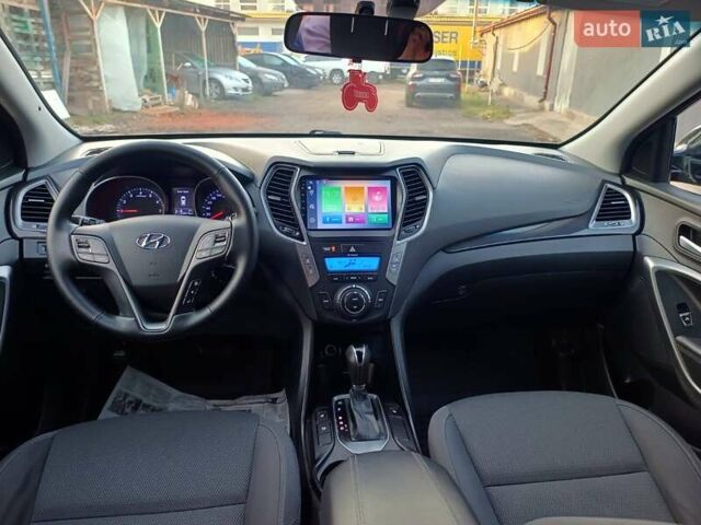 Черный Хендай Санта Фе, объемом двигателя 2.36 л и пробегом 223 тыс. км за 14800 $, фото 33 на Automoto.ua