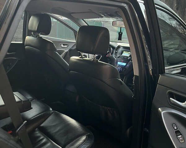 Чорний Хендай Санта Фе, об'ємом двигуна 2.36 л та пробігом 290 тис. км за 15500 $, фото 17 на Automoto.ua